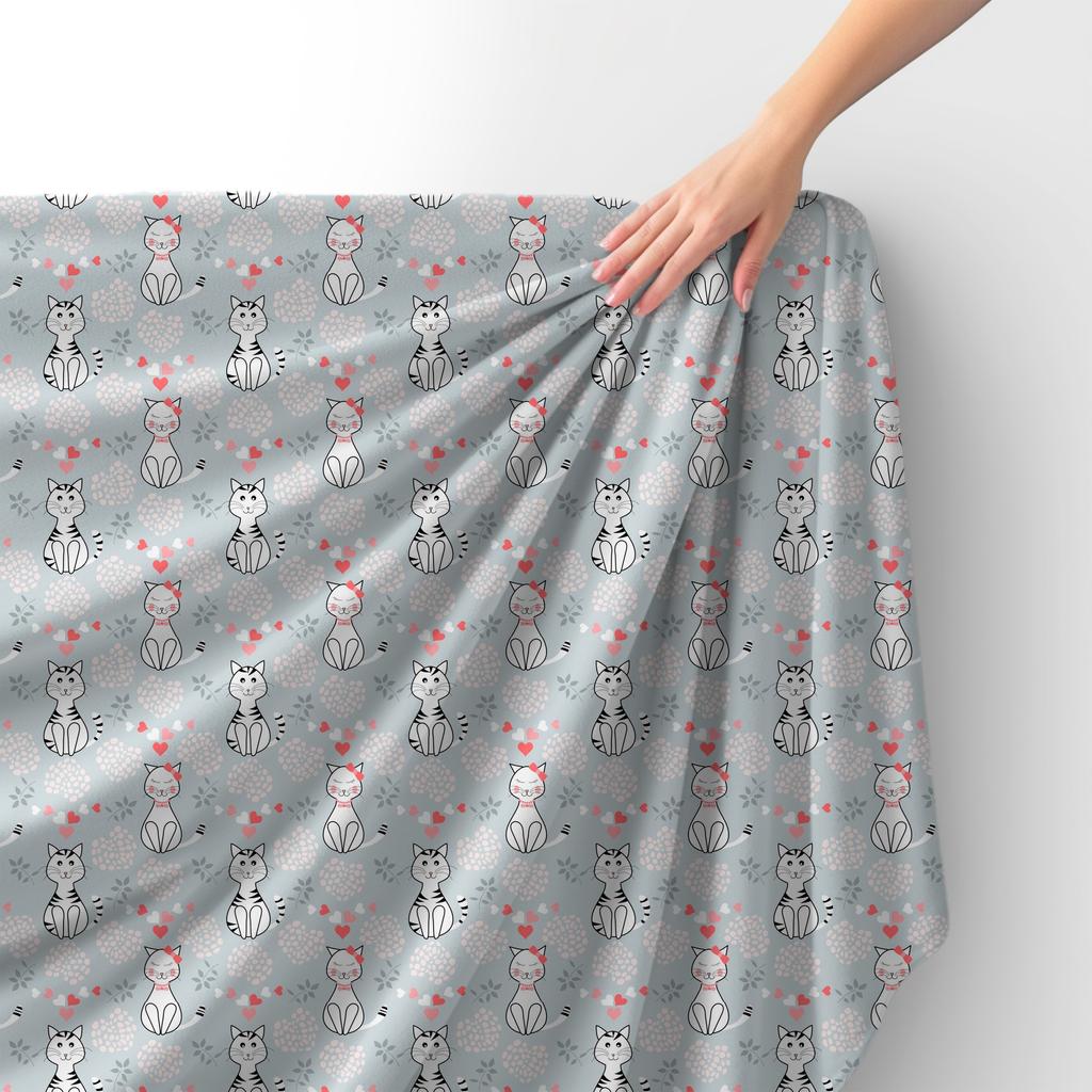 Royal Velvet Fabric Polyester For Sewing - Motif Kittens And Hearts