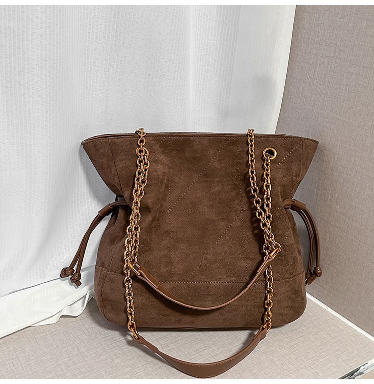 Fashion diamond lucky bag bucket bag new retro niche drawstring shoulder bag large capacity chain commuter tote bag