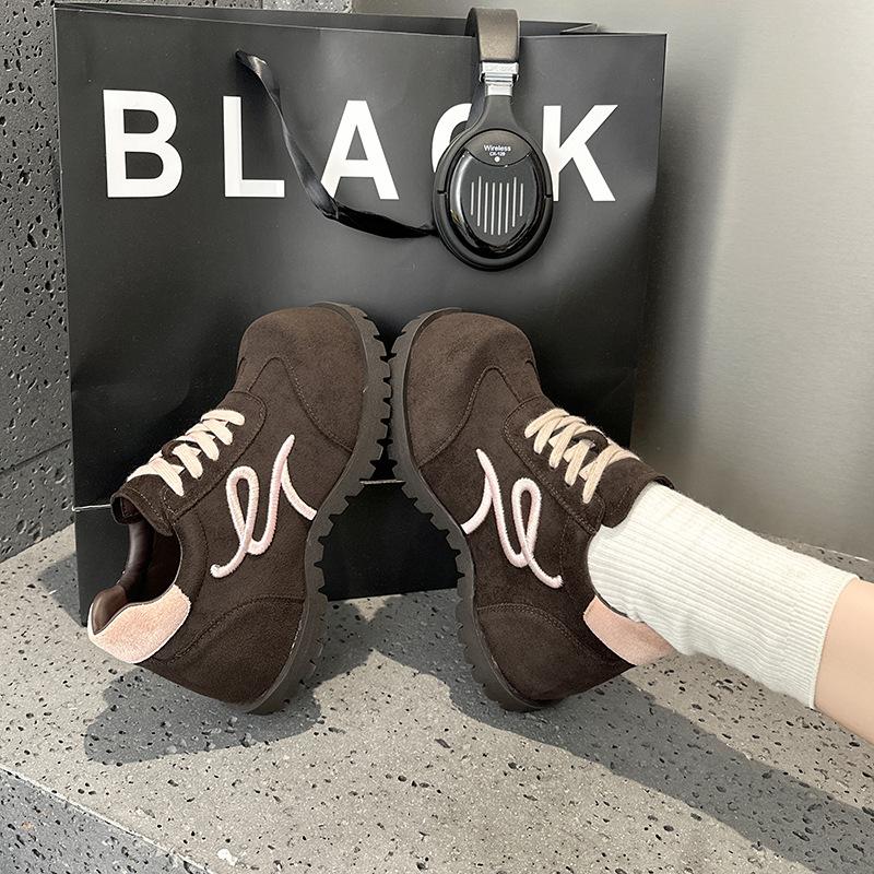 Autumn 6.5CM thick-soled half-drag increases the height of European products, personalized fashion, big head shoes, single shoes for women