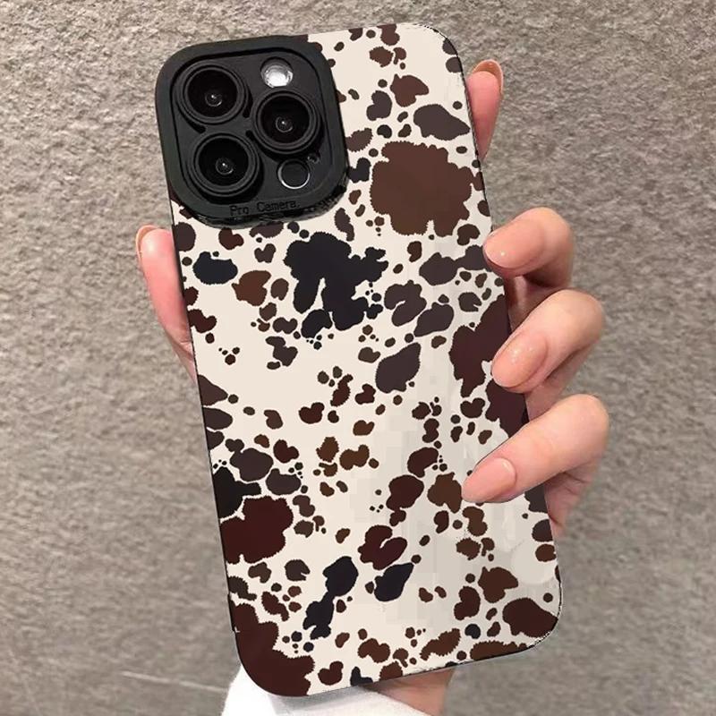 Creative Milk Cow Pattern Silicone Phone Case for iPhone 17 AIR 16 15 14 13 12 11 PRO MAX XSMAX XR 7 8 PLUS Y2K Silicone Cover