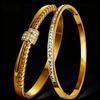 Nuovo Braccialetto in Acciaio Inossidabile a Forma di Cuore per Ragazze: Lusso Leggero, Alla Moda, Versatile, Braccialetto Resistente allo Sbiadimento.