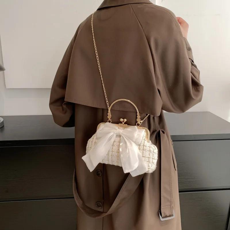 French-style female crossbody bag female shoulder bag armpit bag luxury brand foreign style high value new fashion