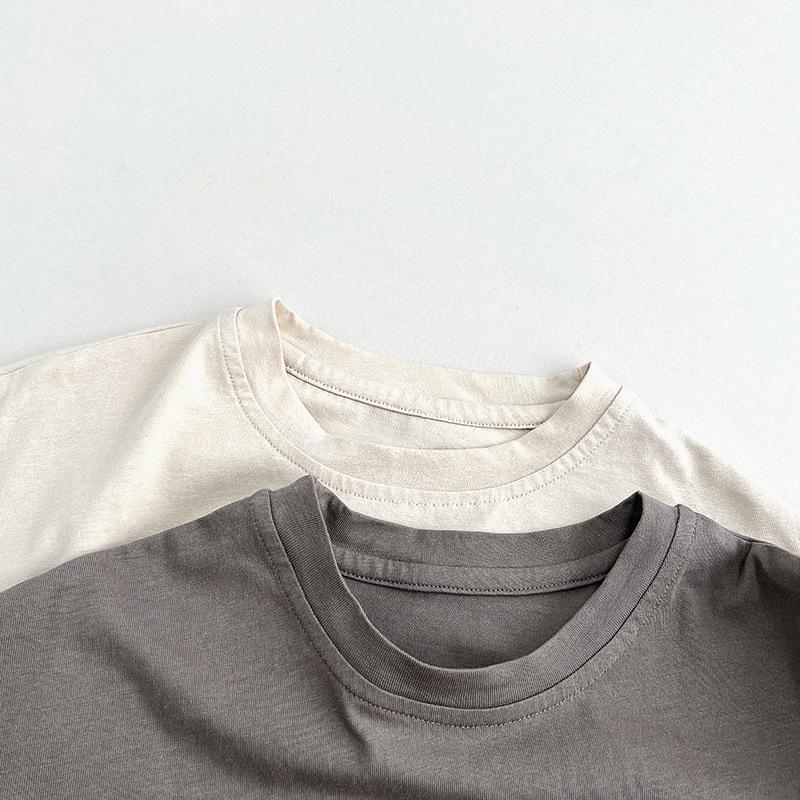 Charming Children's Short-Sleeve T-Shirt - Boys' Casual Fit, Girls' Stylish Japanese & Korean Design