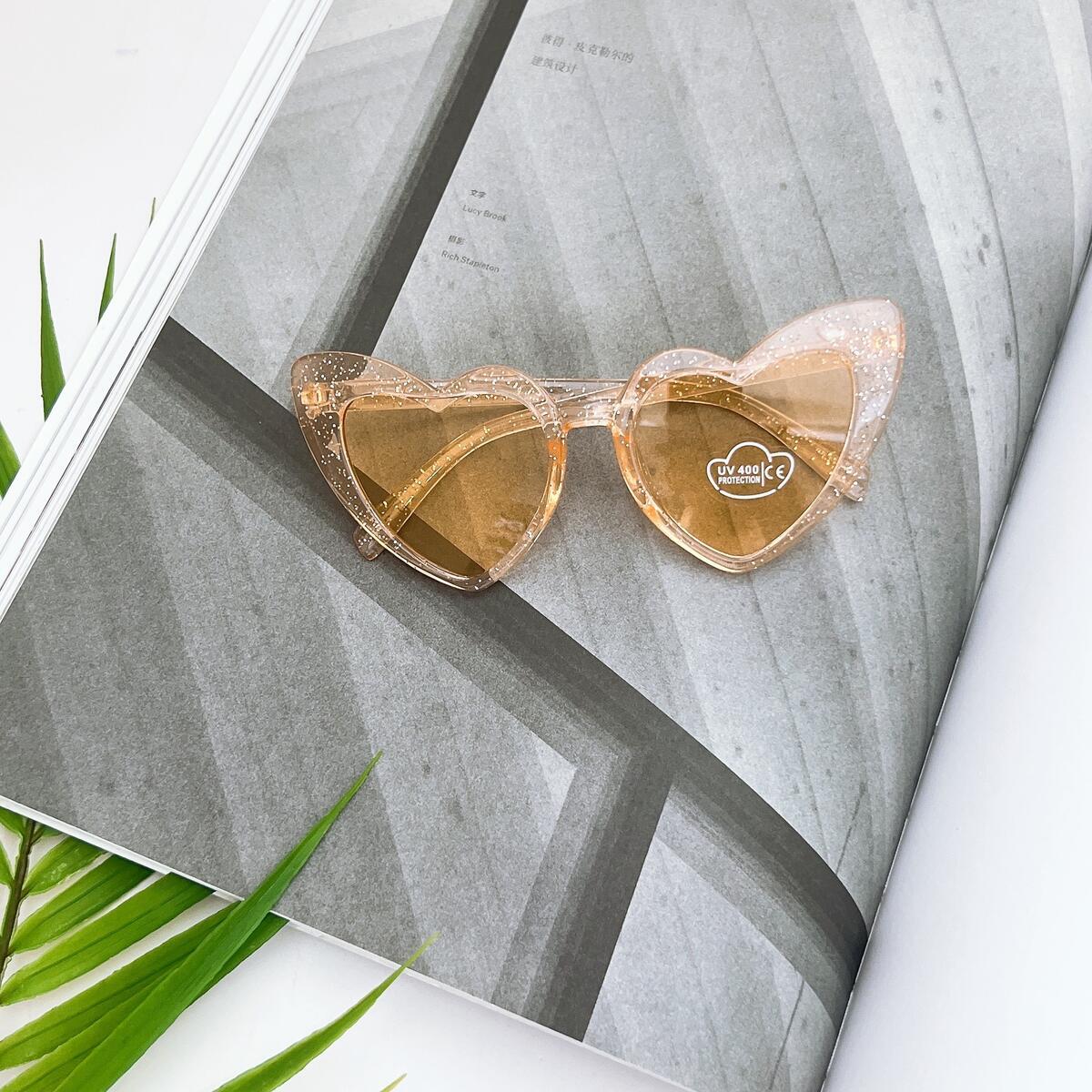 

2025 UV400 Protection Travel Sunglasses New children Cute Heart Fashion Trendy Baby Photo Styling Girls оранжевый