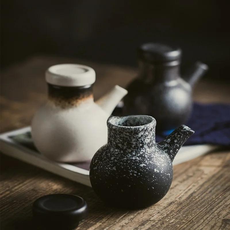 Japanischer Stil Keramik Retro Schwarzer Sojasaucen-Topf Kleiner Essigtopf mit Deckel Saucen-Gefäß Flasche Tafelgeschirr