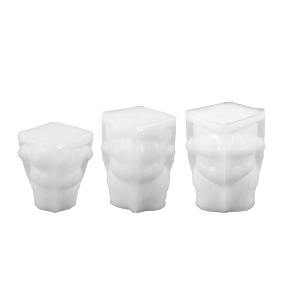 Highland Ice Cube Mold Silicone Ice Cube Tray Flexible Novelty Ice Cube Maker for Whiskey Cocktails Coffee Dishwasher Safe Reusable Party Gifts
