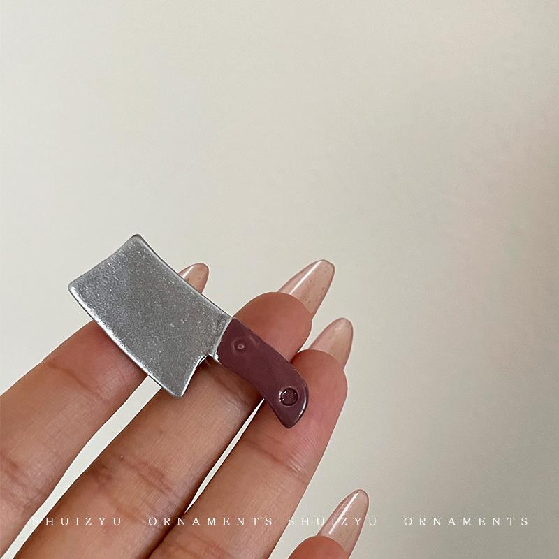 Pink Dopamine Hair Clip: Y2K Seamless Round Hairpin - Cute Small Side Clip for Women’s Bangs