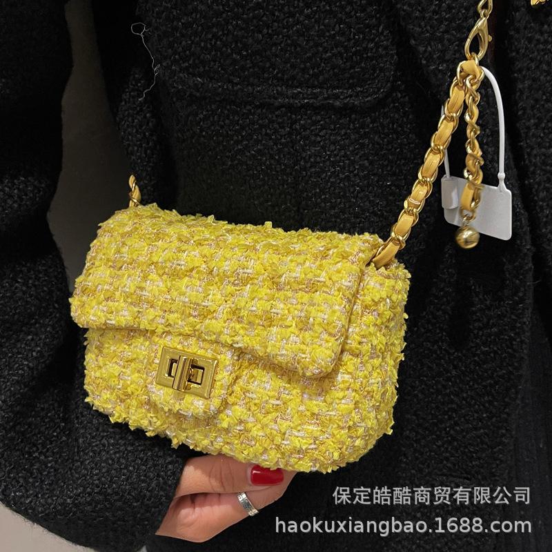 Autumn and Winter Woolen Small Bag Women's 2025 New Trendy Fashion Chain Shoulder Bag Popular Small Fragrant Woolen Small Square Bag