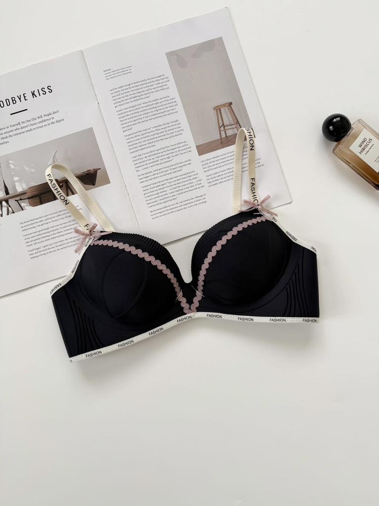 Gather Underwear, Women's Small Breasts Show Big Breasts, Close Secondary Breasts, Pull To Prevent Sagging, New Popular Letter Shoulder Straps