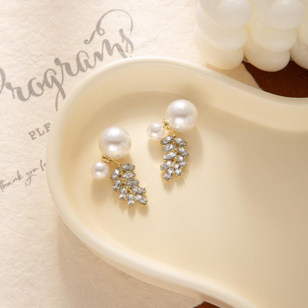 High-End Pearl Stud Earrings, Light Luxury Super Flash Diamond-Set Wheat Earrings Design Sense Dual-Purpose Earrings Women