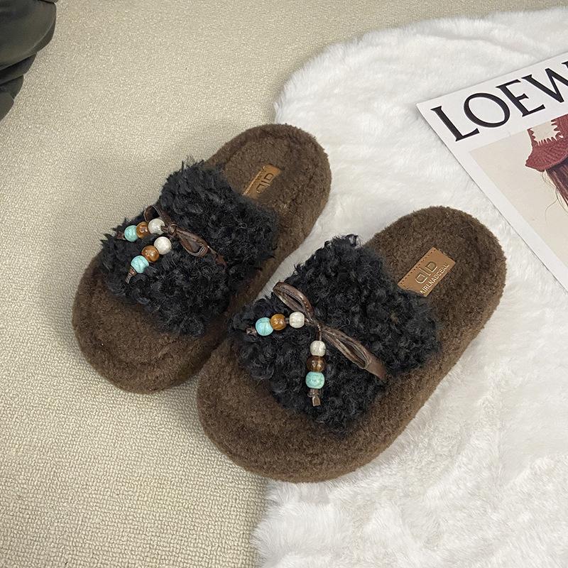 Dámské huňaté pantofle se silnou podrážkou na nošení ven na podzim a zimu 2025 nová móda ven malé muffinové rolády plyšový bavlněný mop