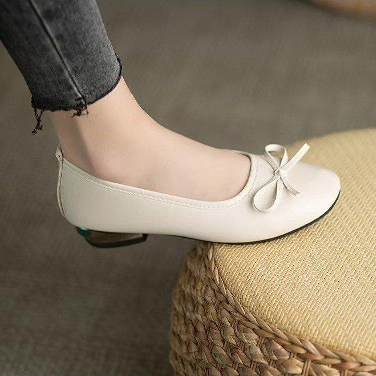 Square head thick heel single shoes medium heel soft leather grandma shoes comfortable soft sole shallow mouth cm shoes