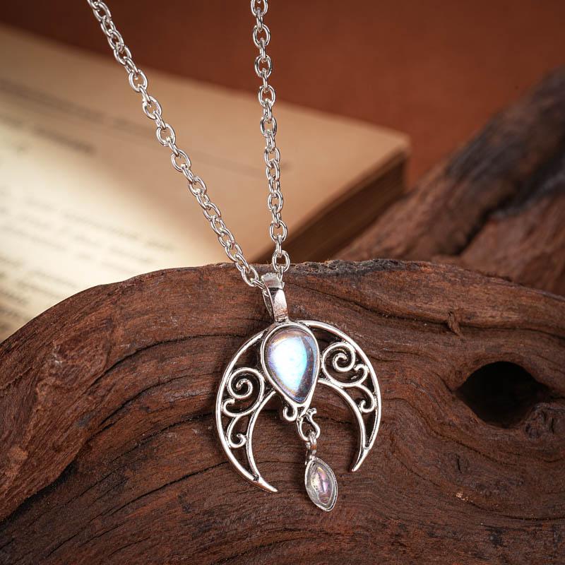 Vintage Silver Hollow Moon Necklace for Women Female Inlaid Water Drop Moonstone Necklaces Bohemian Jewelry Party Gifts