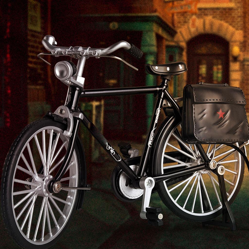 Retro Bicycles Model Ornament Nostalgic Design Miniature Bike Figurine for Living Room Bookcase and Desktop Decoration