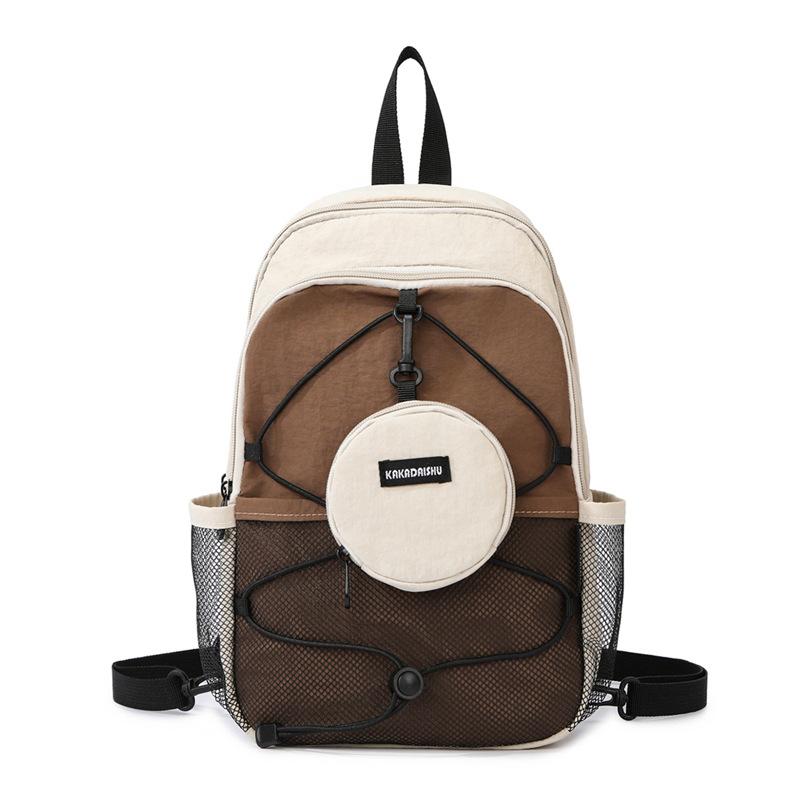 2025 new fashionable American pleated design sense retro casual backpack high value commuter versatile backpack