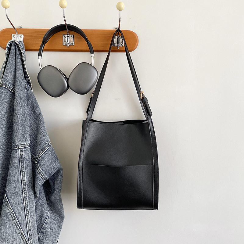 Stylish Retro Large Capacity Tote Bag For Women Perfect For Spring Summer 2024