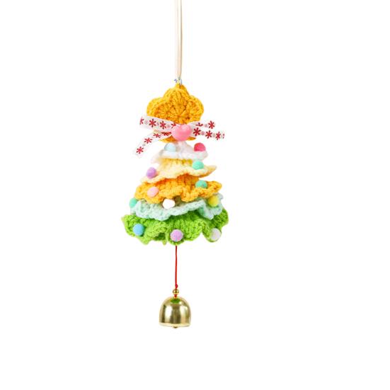 Christmas Crochet Pendant Snowflake Hanging Decoration Xmas Tree Ornament with Jingle Bell for Festive Home Living Room Decor
