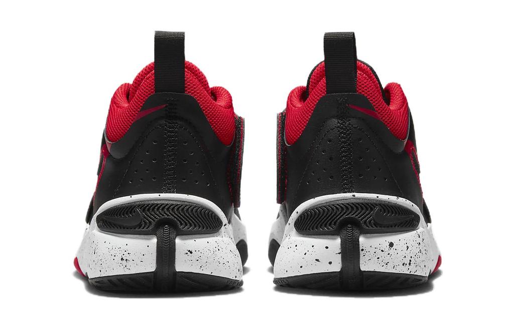 Nike Team Hustle D11 GS 'Bred'