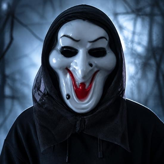 Soft Plastic Horror Masque Halloween Ghost Full Face Masque, Screaming with Realistic Fanged Skull Prop Hood, Scary Costume Accessory for Cosplay