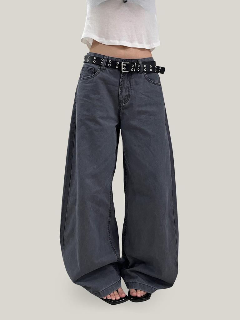 Women's 2026 Spring American Street Style Wide-Leg Balloon Jeans with Curved Drape