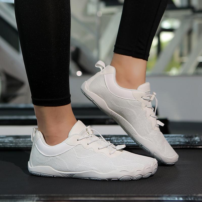 Anti-slip Outdoor Sports Shoes Barefoot Hiking Shoes Men Women Breathable Camping Trekking Sneakers Climbing Shoes