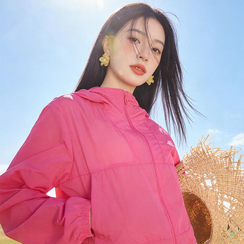 Women's super stylish sun-protective shirt, summer UPF10+ sun-protective top, sun-protective jacket, lightweight and breathable men's sun-protective