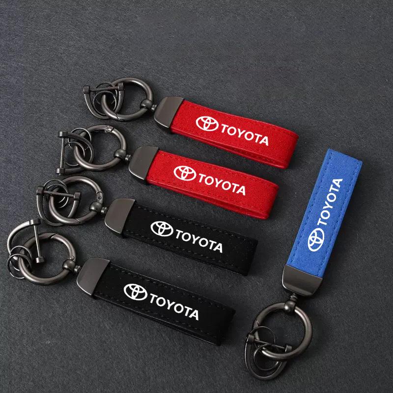 LATE7 Suede Leather Car Logo Key Rings Chains For Toyota GR Corolla Yaris Aygo Prius RAV4 Crown CHR Camry Auris Keychain Accessories