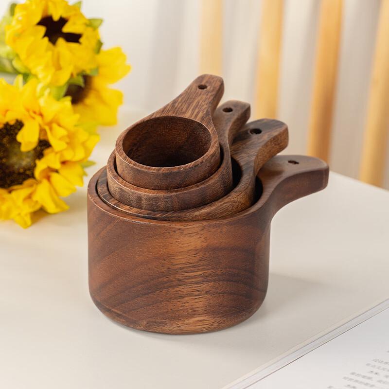 Fengzhi Walnut Wood Measuring Cup