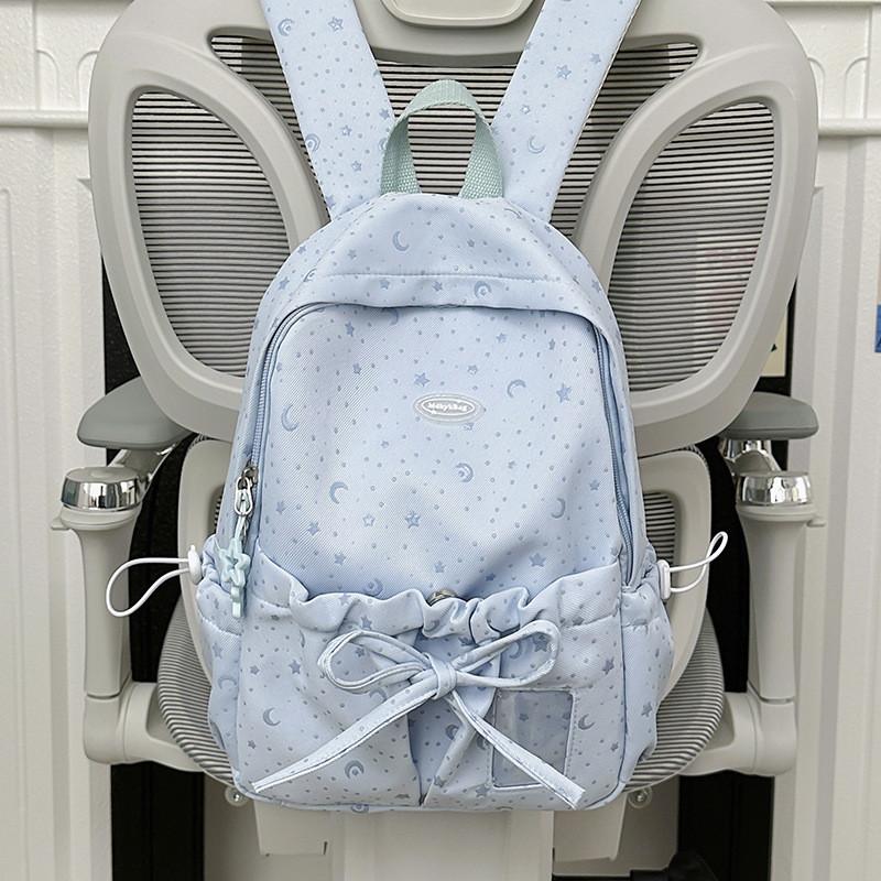 Schulrucksack für Mädchen aus Nylonmaterial mit geschwungenen Schultergurten für Jugendliche