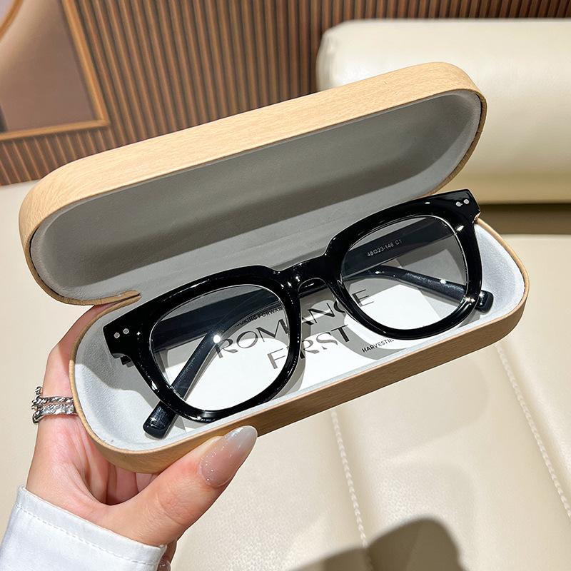 Vintage Large Frame Plain Glasses Fashionable Square Frames Premium Feeling Simple HD Anti-Blue Light Glasses Eye Protection