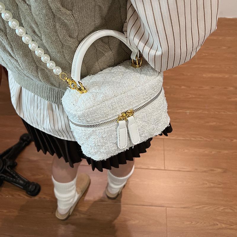 Xiaoxiangfeng Woolen Handbag Women'S Fashion Rhombus Pearl Chain Bag Shoulder Bag