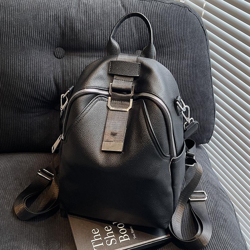 

Рюкзак в стиле преппи из ретро ПУ кожи, женский, 2025 новый, универсальный, корейская версия, школьный рюкзак для старшеклассниц, повседневный рюкзак женский чёрный