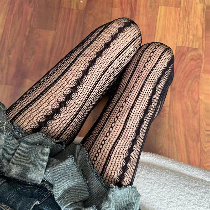 

Ретро колготки в сетку с ромбами: Вертикальная полоска и сексуальный дизайн с вырезами чёрный