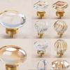 Kristallglas Möbelgriff Goldene Basis Einzelbohrung Küchenschrankknöpfe Champagner / Transparent Luxuriöse Kleiderschrankgriffe