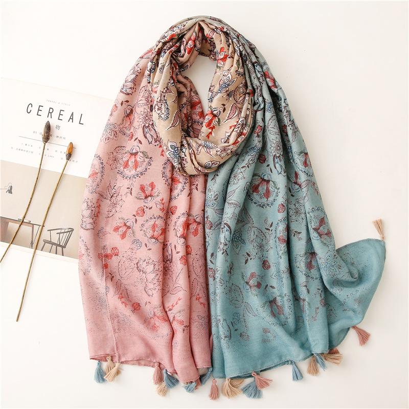 Autumn Fashion Ombre 3-color Aztec Ethnic Floral Tassel Viscose Scarf Lady Gradient Shawls and Wraps Pashmina Stole Muslim Hijab