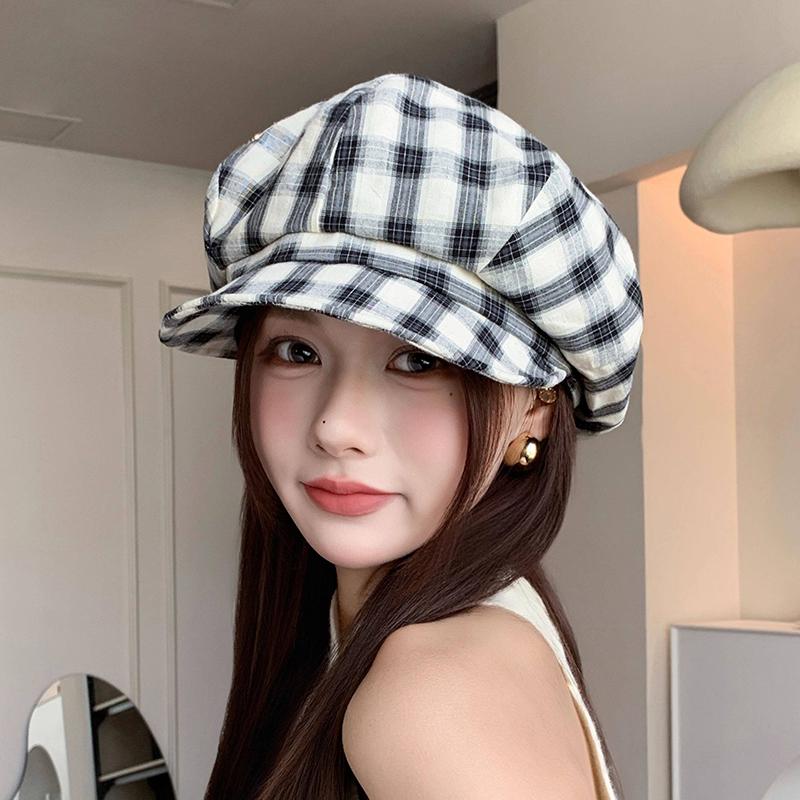 Korean Retro Plaid Beret Hat For Women Y2K Contrast Color Checked Beanie Cap Summer Travel Versatile Face Slimming Hat