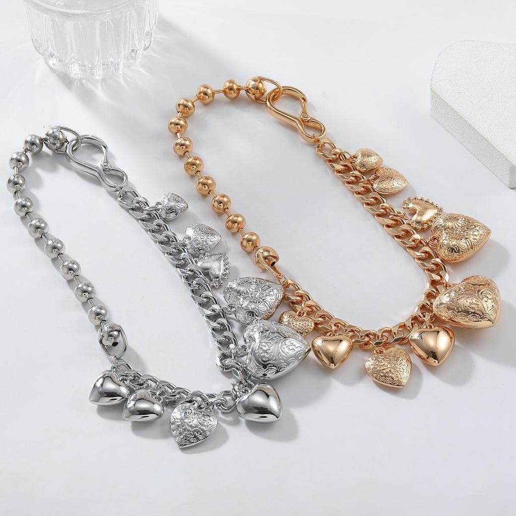 Z New Love Pendant Charm Necklace for Ladies - Trendy INS Style.