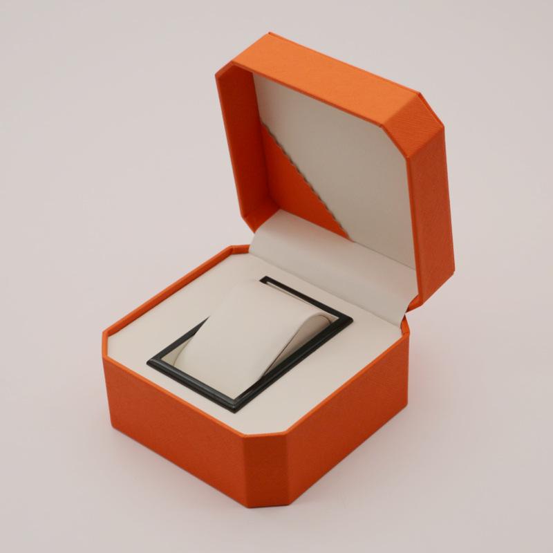 Rounded Corner PU Leather Single Watch Storage Box with Threaded Flip Cover