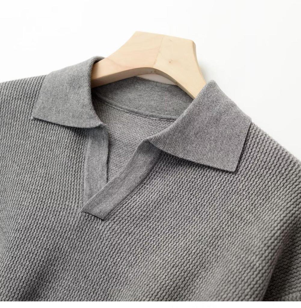 Men's Korean Retro V-Neck Polo Collar Knit Sweater for Autumn/Winter