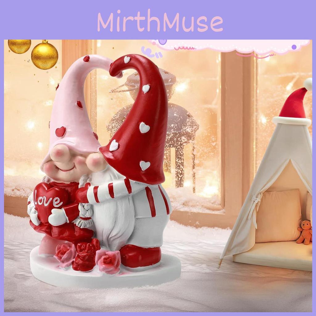 Lovely Resin Handmade Gnome Decoration For Romantic Gifts And Memorable Celebrations