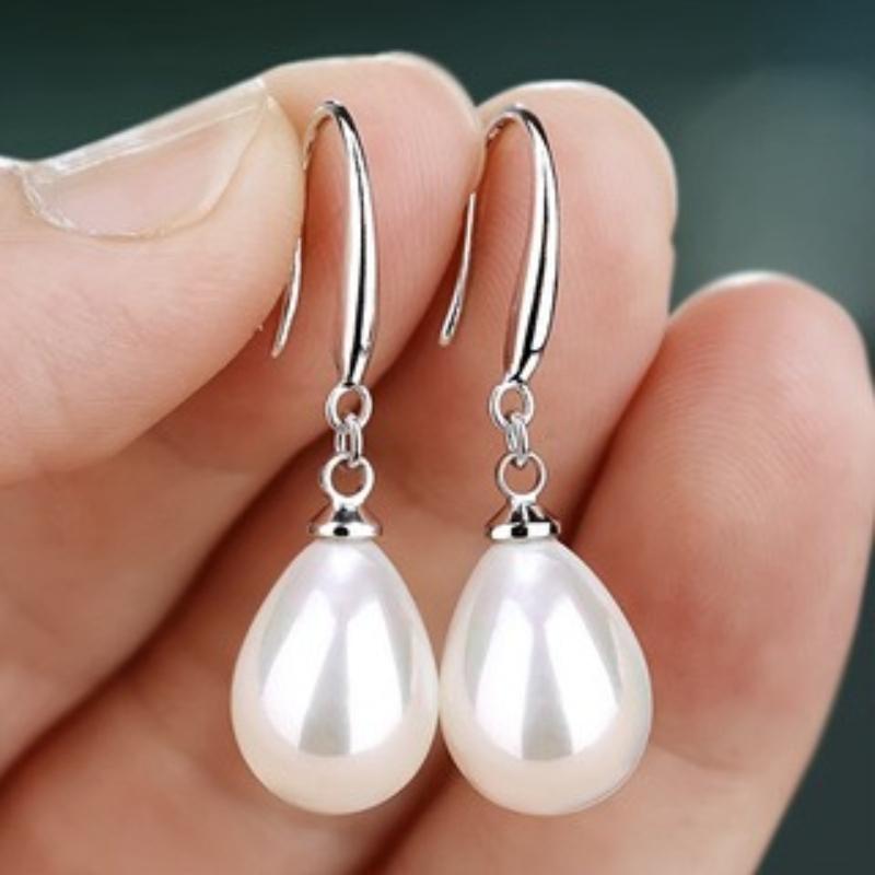 

Fashionable and Minimalist Teardrop Shaped Imitation Pearl Earrings, Women s Elegant Temperament Holiday Accessories Gifts