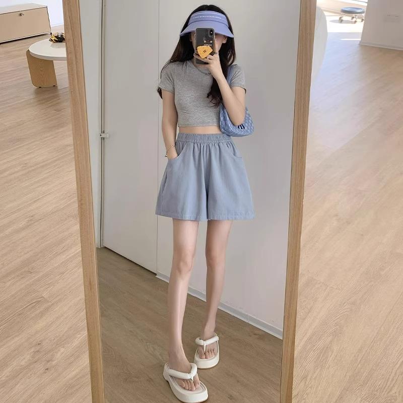 

Женские летние шорты карго из хлопка и льна с высокой посадкой и широкими штанинами, А-силуэт, стройнящие, повседневный миниатюрный крой M (96-105 jin) синий