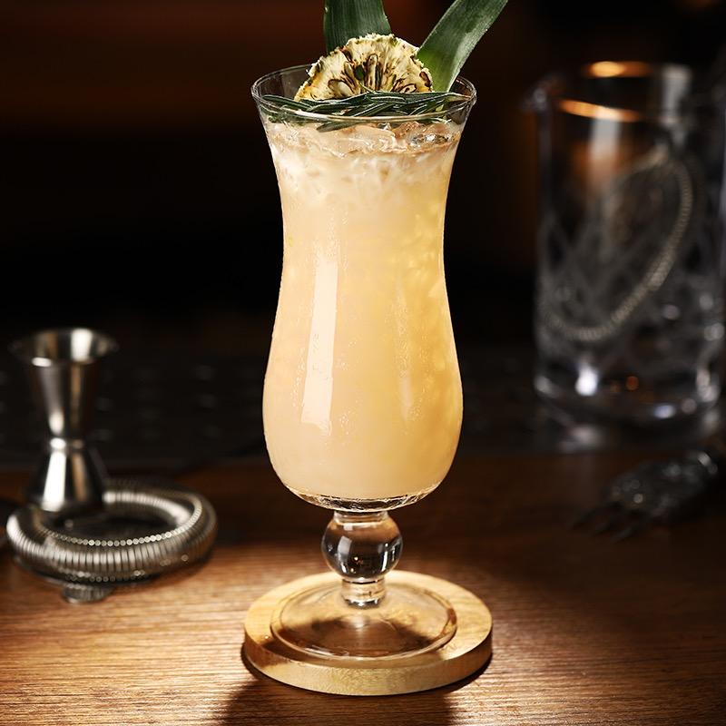 Hurricane Glasses, Set of 4 Pina Colada Glasses, 420ml Cocktails Glasses Set of 4