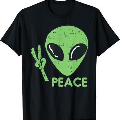 Alien Peace Cute Extraterrestrial Ufo Boys Girls Kids Women T-Shirt