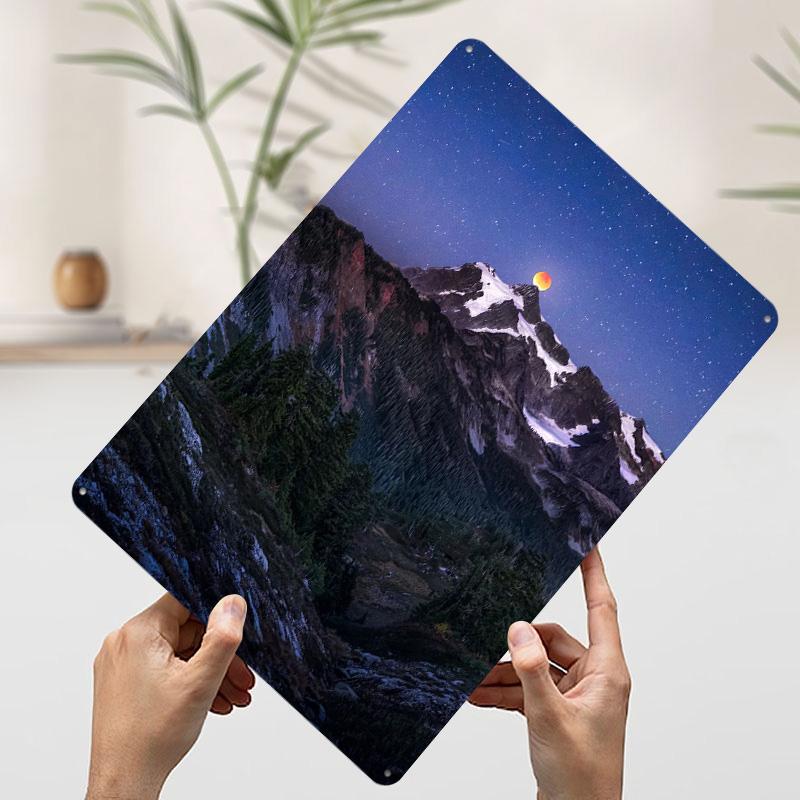 

Blood Moon Over Shuksan Metal Poster Customized Wall Art Retro Vintage Tinplate Signs for Home Decor Setup Decorations Wand Deko 7.9x11.8In(20x30cm)