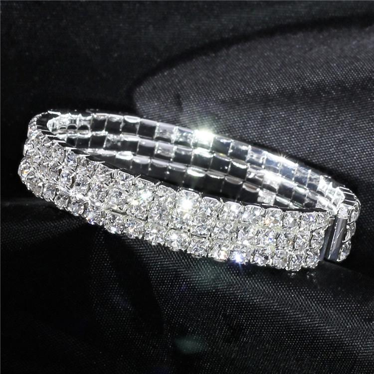 Koreanischer Stil Funkelndes Strass Brautarmreif: Vierreihiges elastisches Kristallarmband