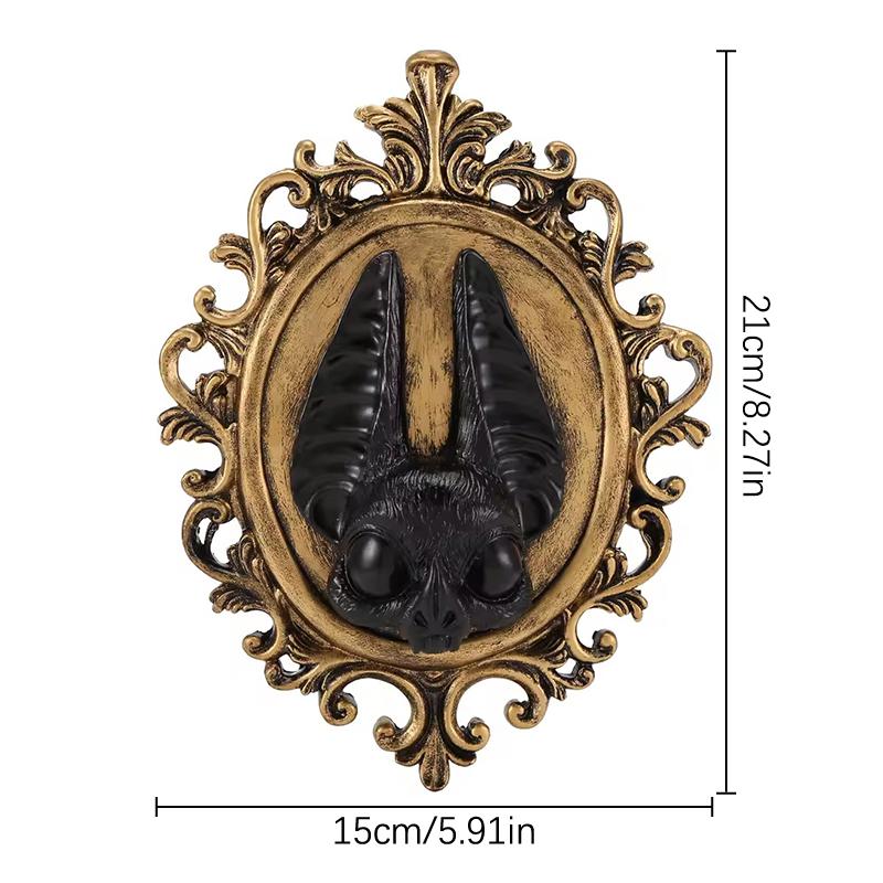 Gothic Art Resin Animal Head Wall Decor Baroque Style Wall Hangings Frame Vintage Bat Wall Sculpture Home Decor Gothic Statue