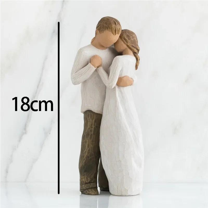 Nordic Style Figure Nativity Scene Wood Sculptures Family Ornament Family Resin Figurine Crafts Wedding Gift for Home Decoration
