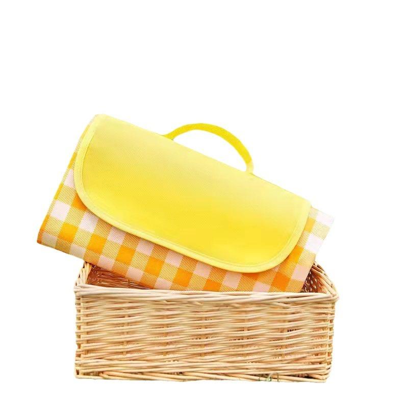 

Оксфордская ткань 600D Плед для пикника Водонепроницаемый Коврик для кемпинга на открытом воздухе Складной Портативный Толстый Наземный коврик Идеально подходит для весенних прогулок и пикников Водонепроницаемый коврик 100*150CM жёлтый