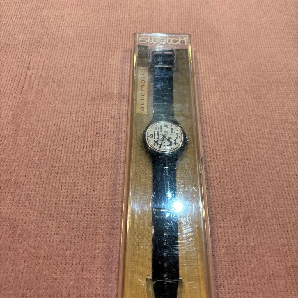 Used Rare swatch automatic automatic winding, almost unused.